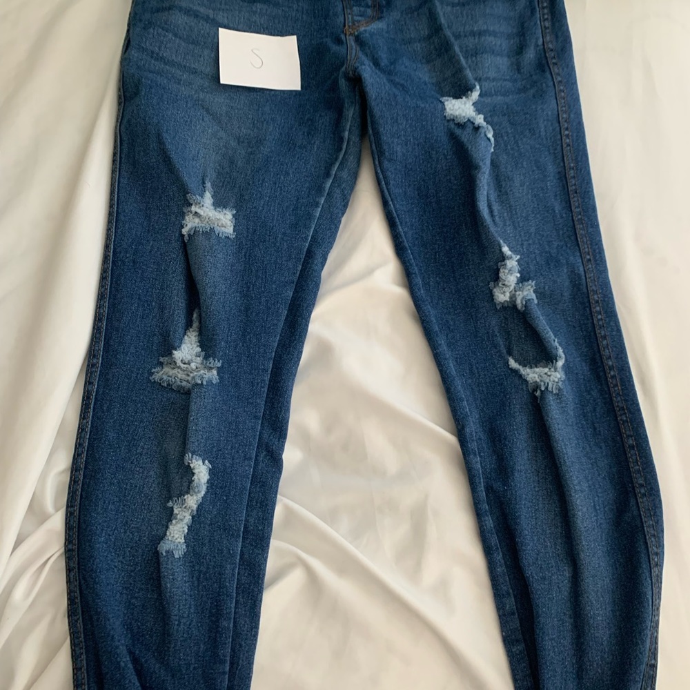 Ripped jeans